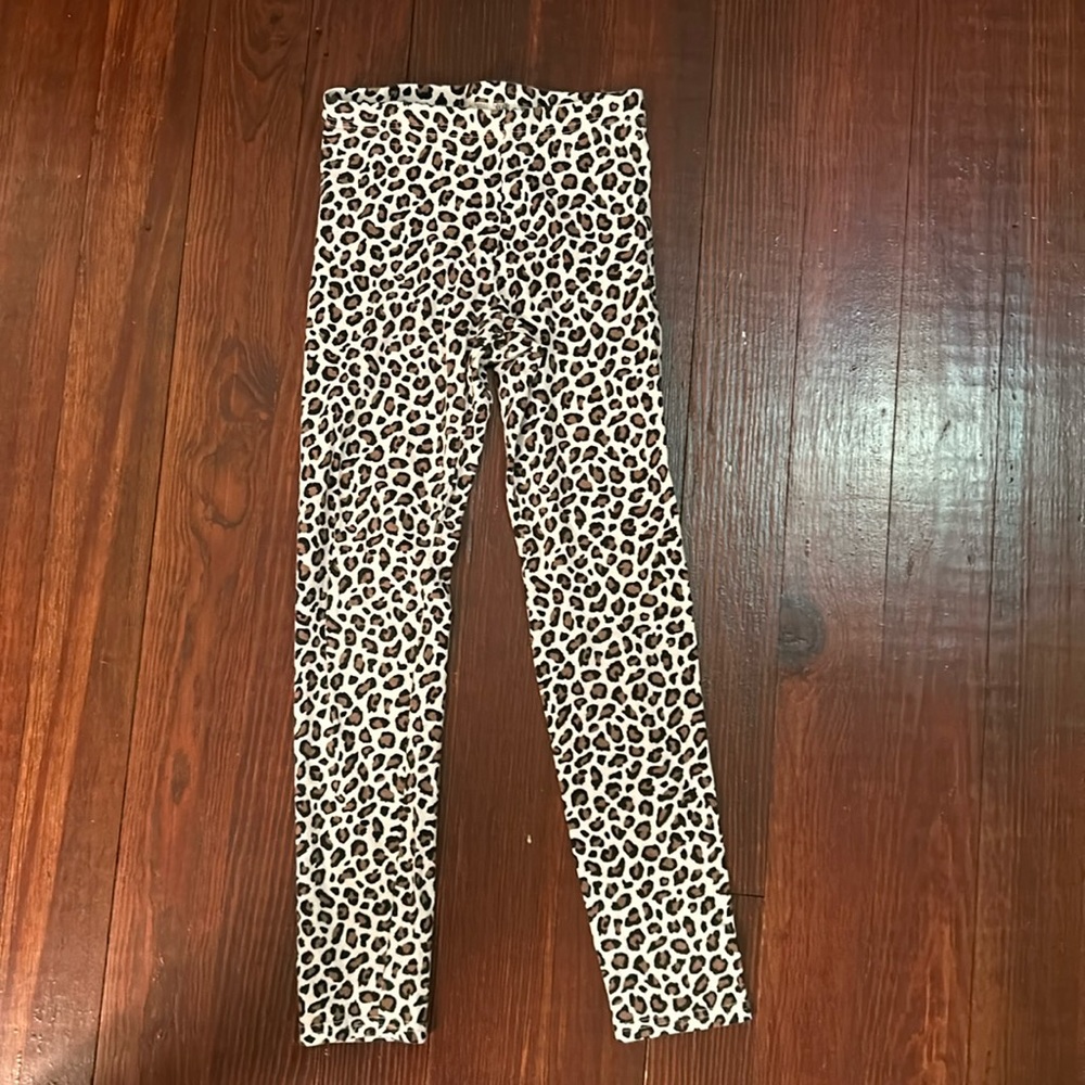 Leopard print old navy leggings